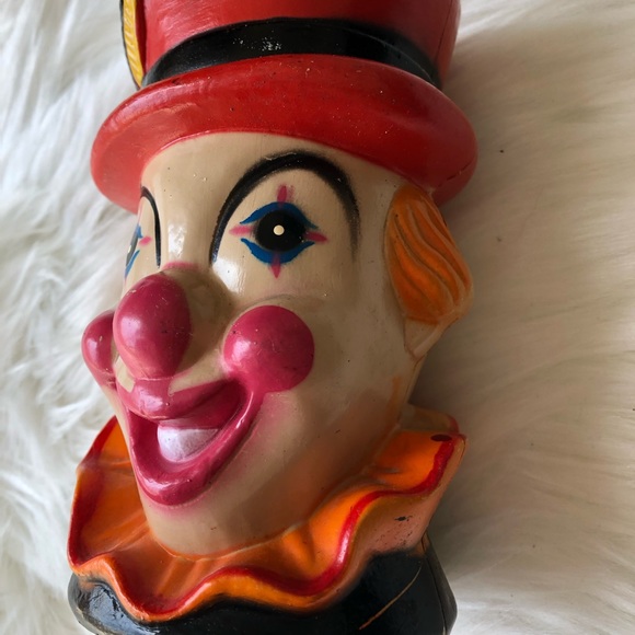Vintage clown piggy bank- cute and creepy - Picture 3 of 8